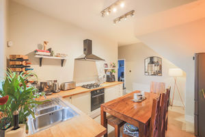 Photo 6- click for photo gallery